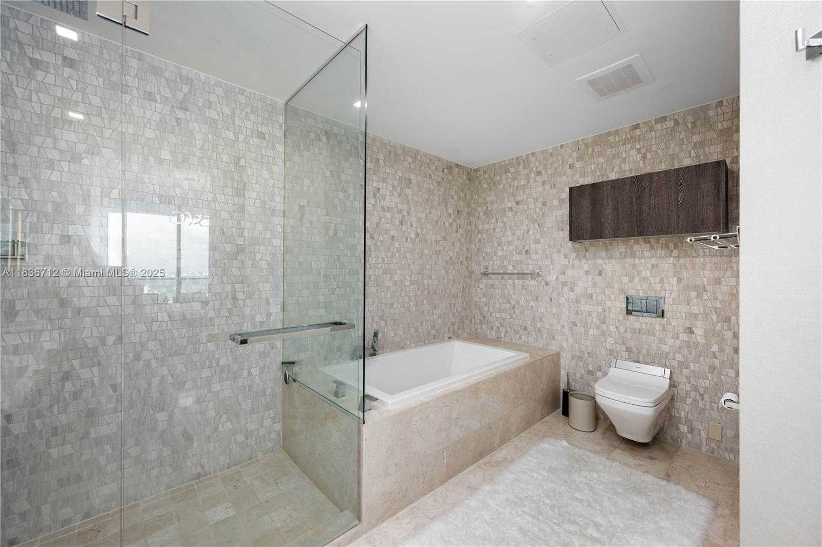 Small Image of 88 SOUTH WEST 7TH ST #3004, Miami Number 18