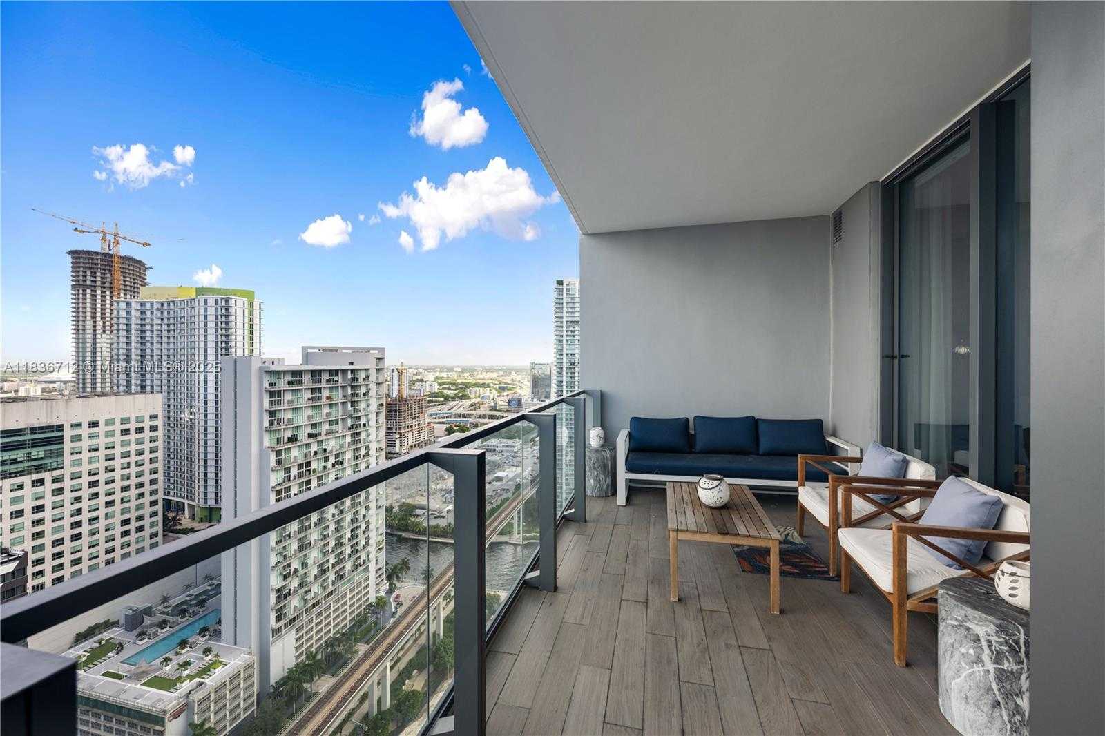 Small Image of 88 SOUTH WEST 7TH ST #3004, Miami Number 2