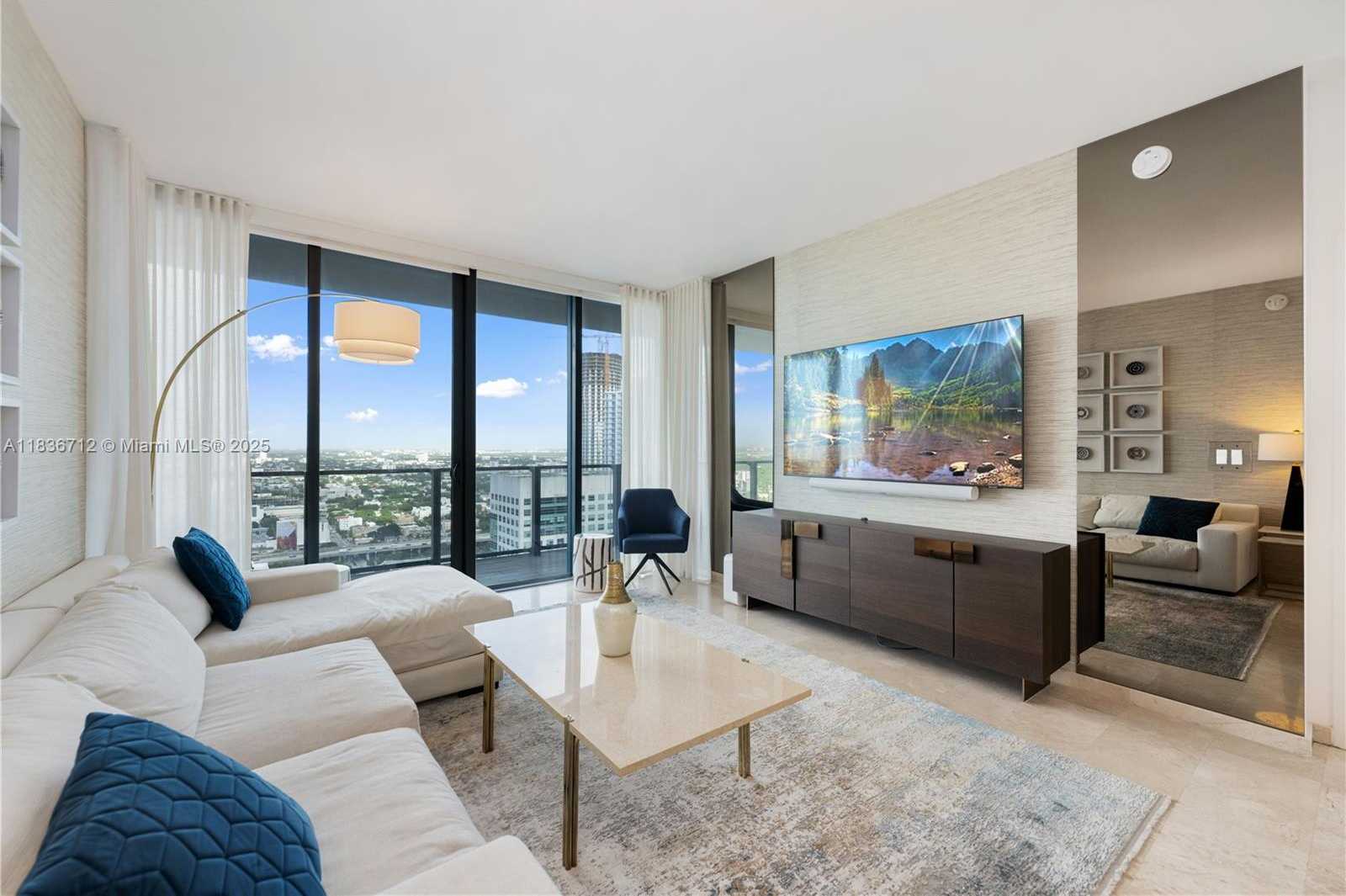 Small Image of 88 SOUTH WEST 7TH ST #3004, Miami Number 3