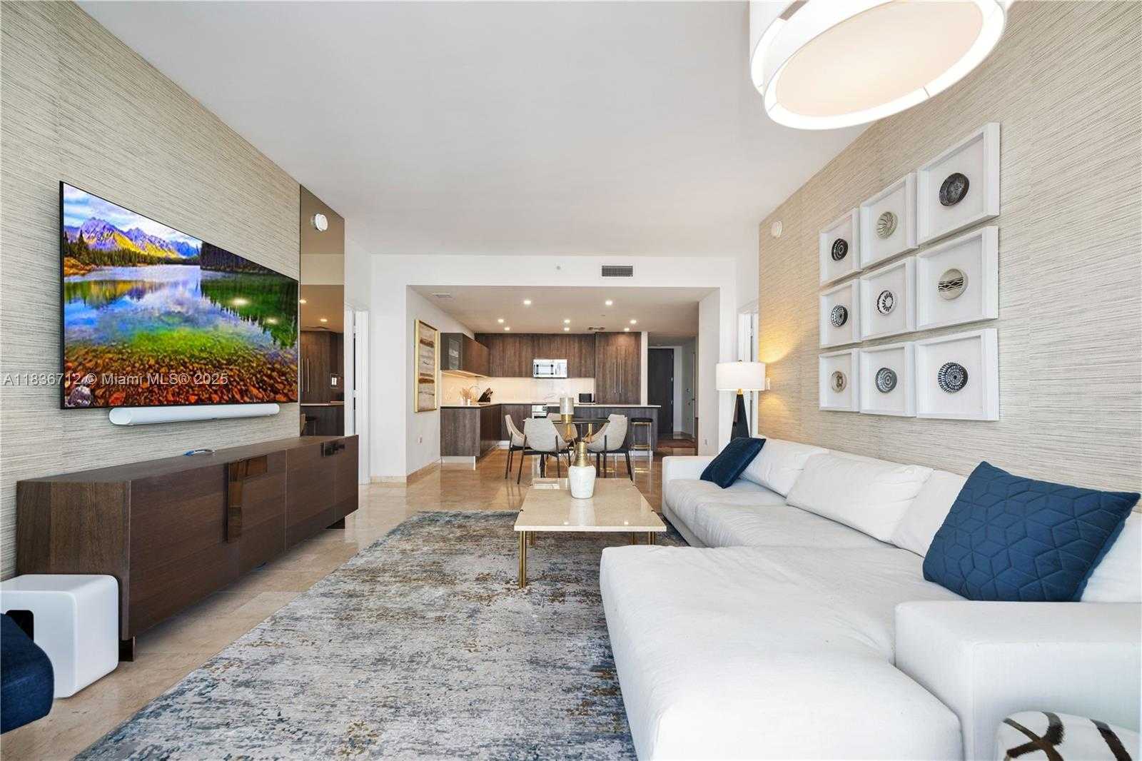 Small Image of 88 SOUTH WEST 7TH ST #3004, Miami Number 4