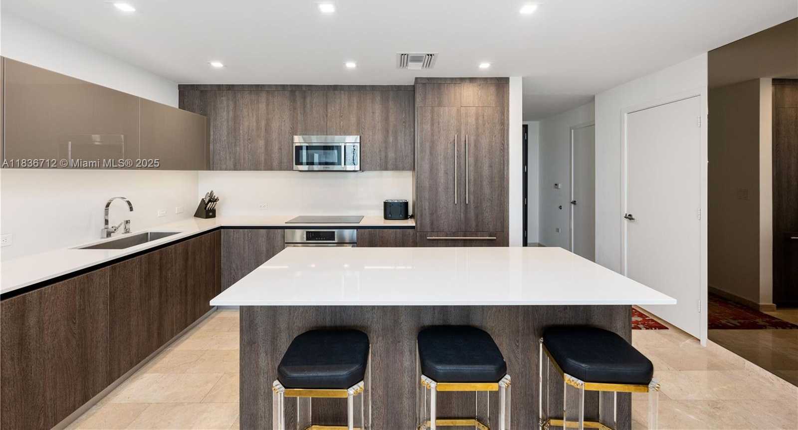 Small Image of 88 SOUTH WEST 7TH ST #3004, Miami Number 8