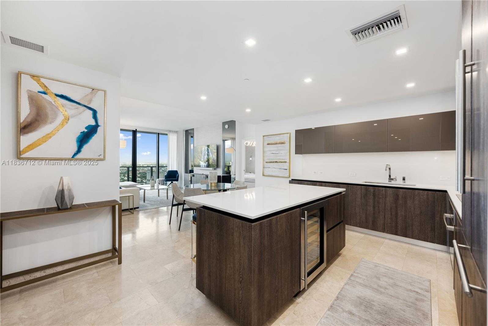 Small Image of 88 SOUTH WEST 7TH ST #3004, Miami Number 9