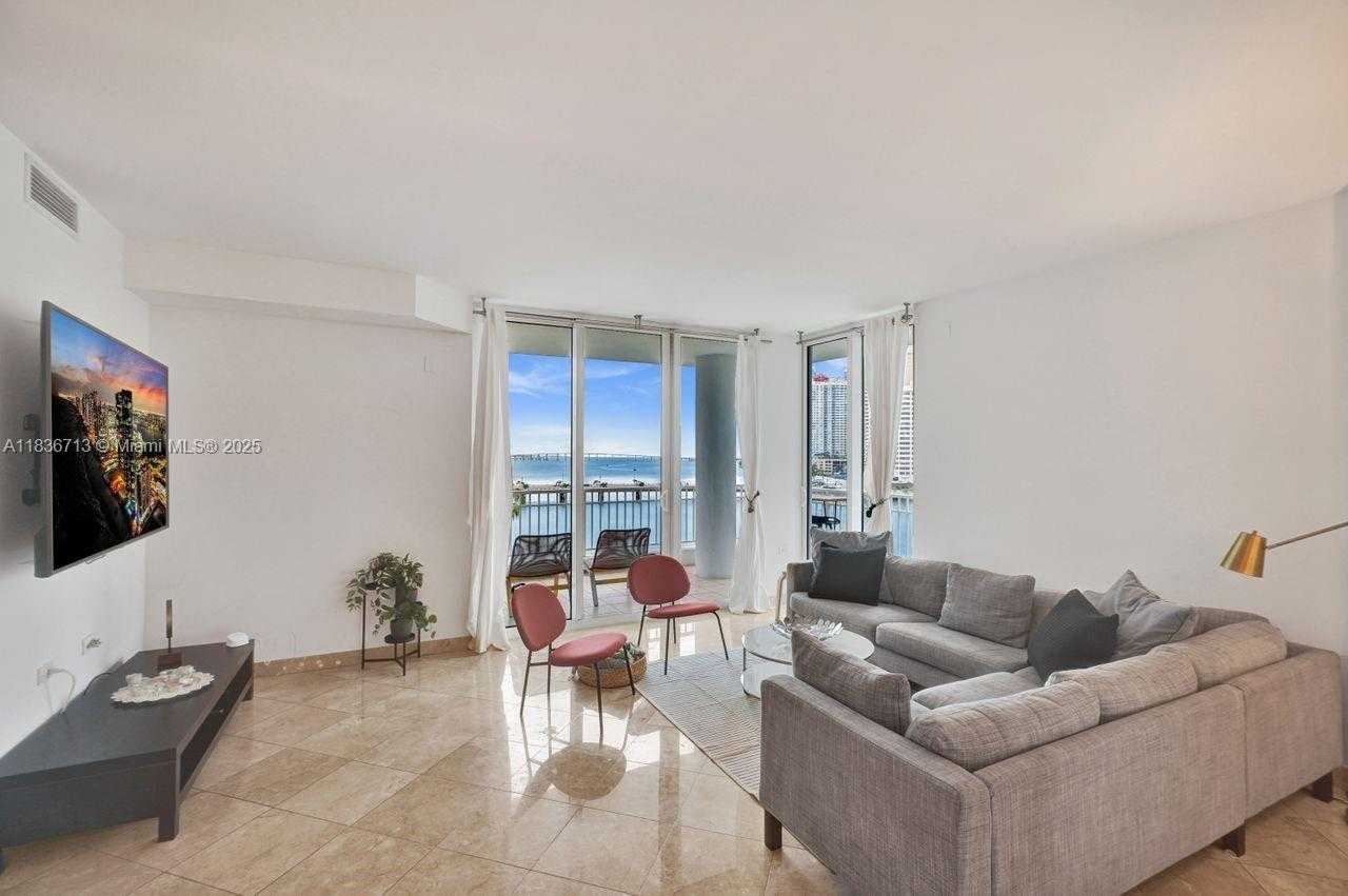 Small Image of 801 BRICKELL KEY BLVD #601, Miami Number 2