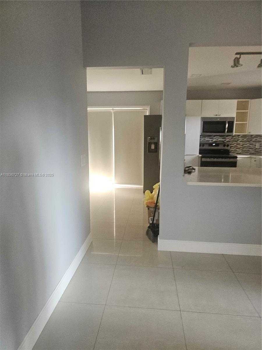 Small Image of 5320 SOUTH WEST 153RD PL S #1, Miami Number 10