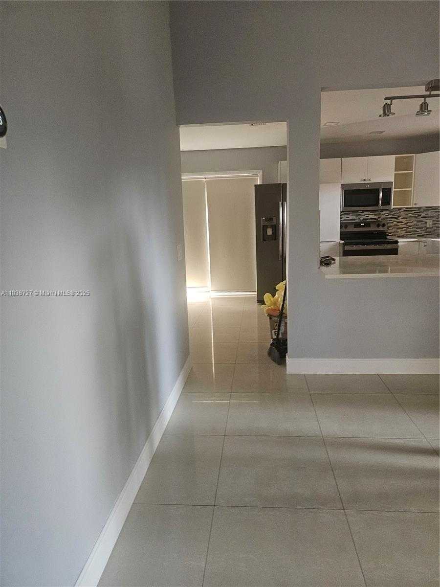 Small Image of 5320 SOUTH WEST 153RD PL S #1, Miami Number 16