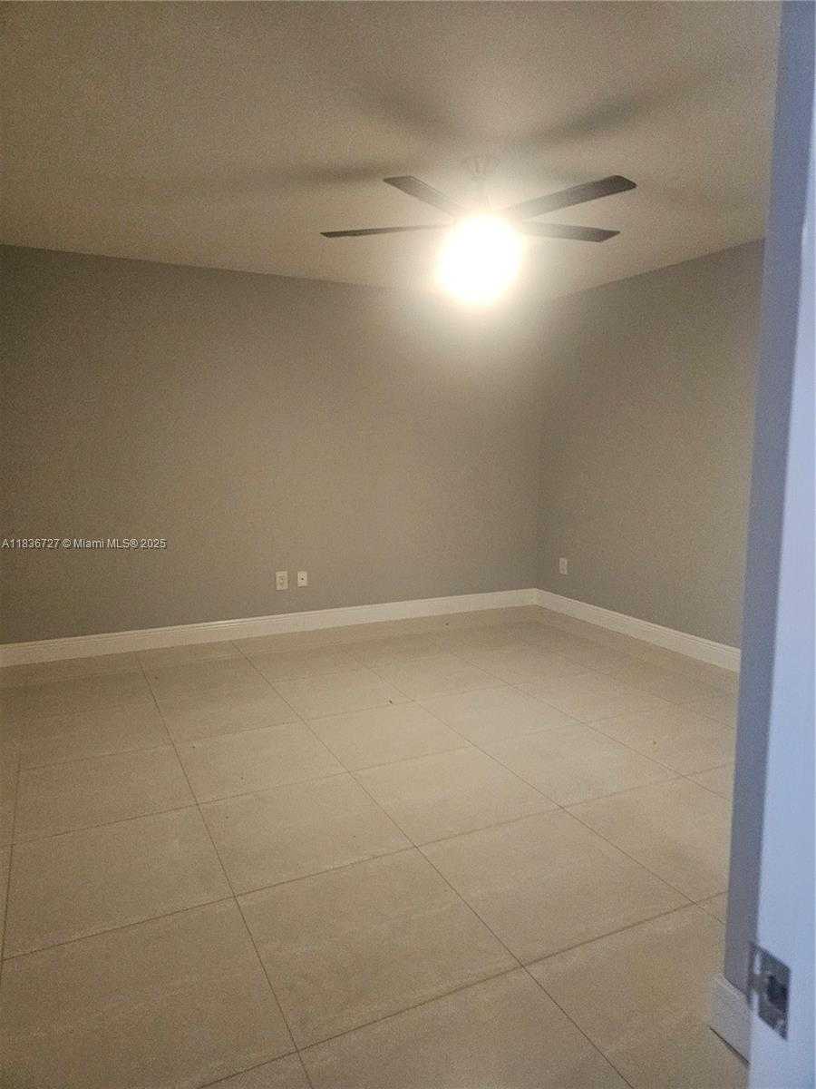 Small Image of 5320 SOUTH WEST 153RD PL S #1, Miami Number 9