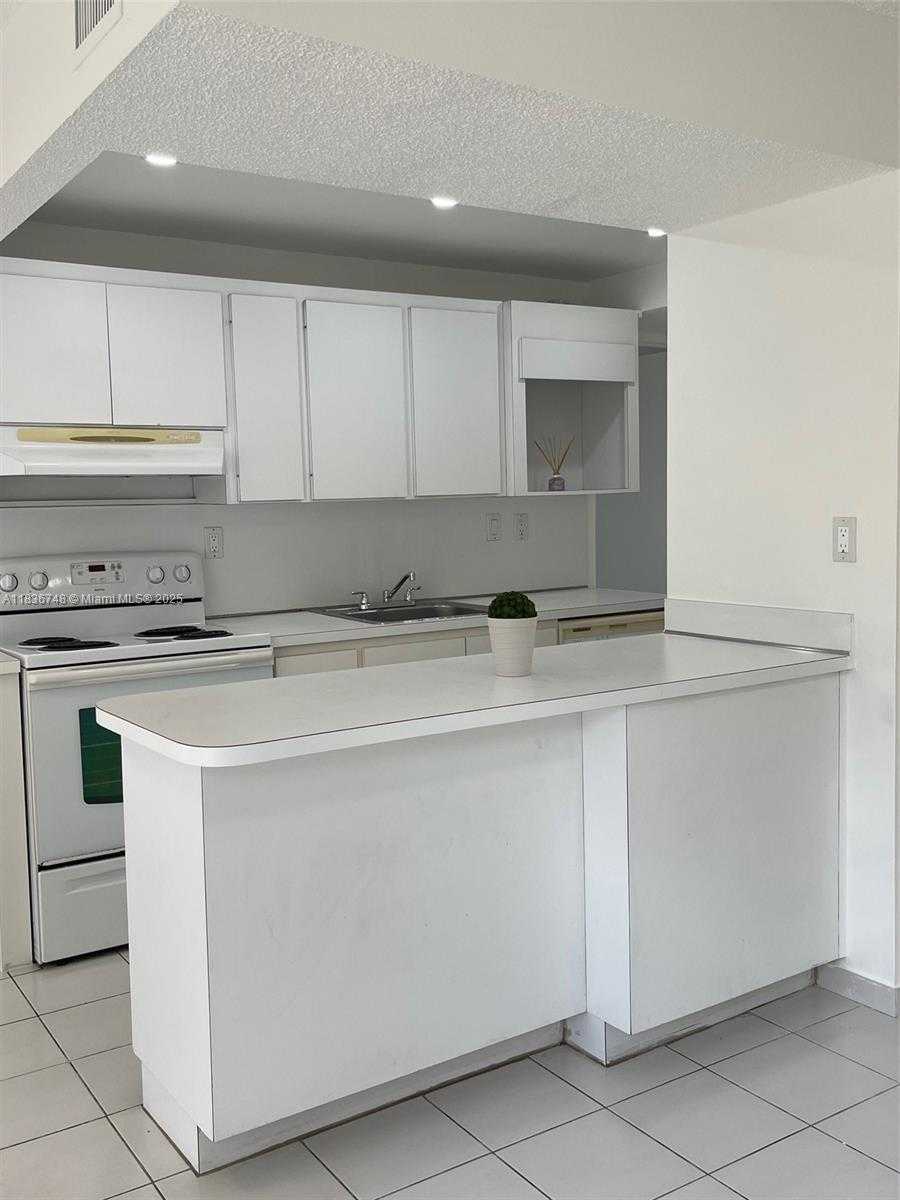 Small Image of 9331 SOUTH WEST 4TH ST #109A, Miami Number 22