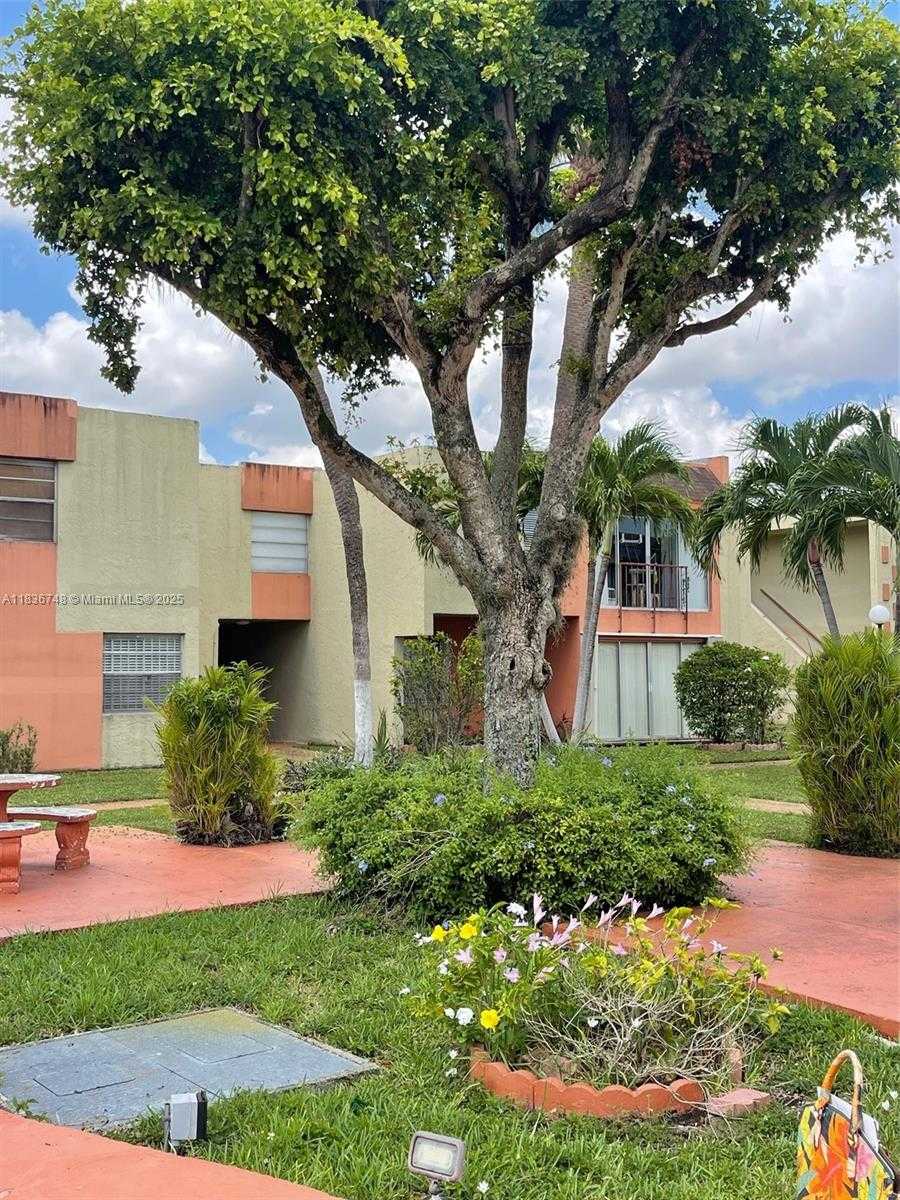 Small Image of 9331 SOUTH WEST 4TH ST #109A, Miami Number 3