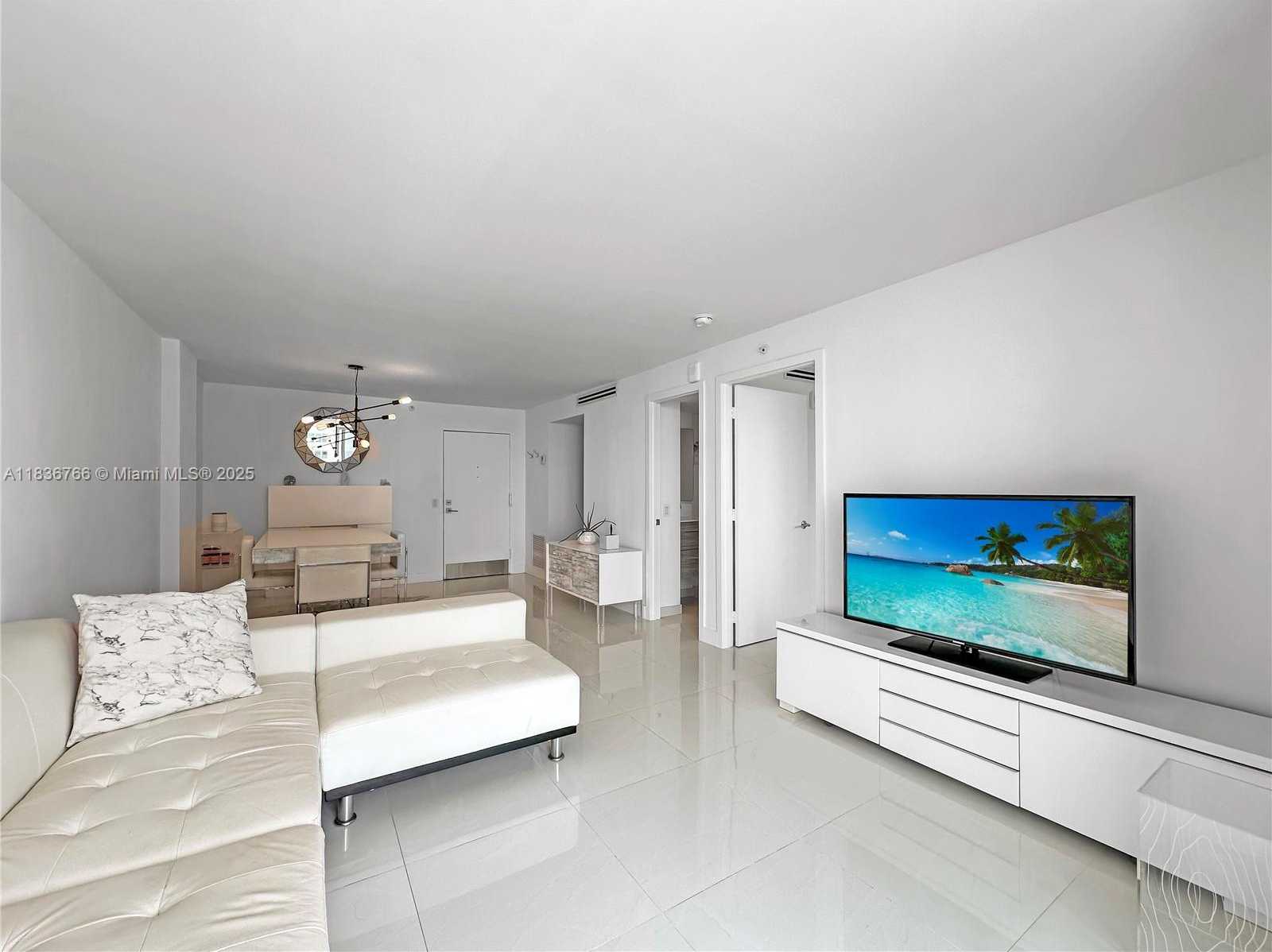 Small Image of 6969 COLLINS AVE #1011, Miami Beach Number 17