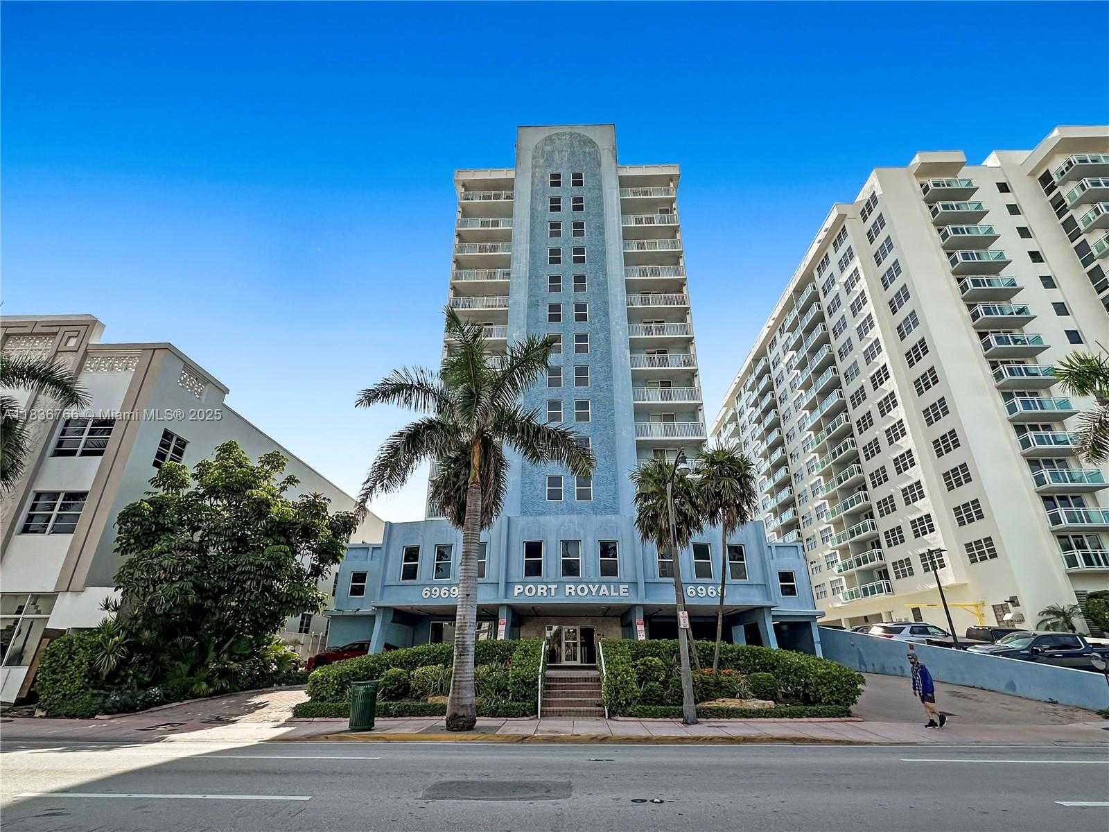 Small Image of 6969 COLLINS AVE #1011, Miami Beach Number 46