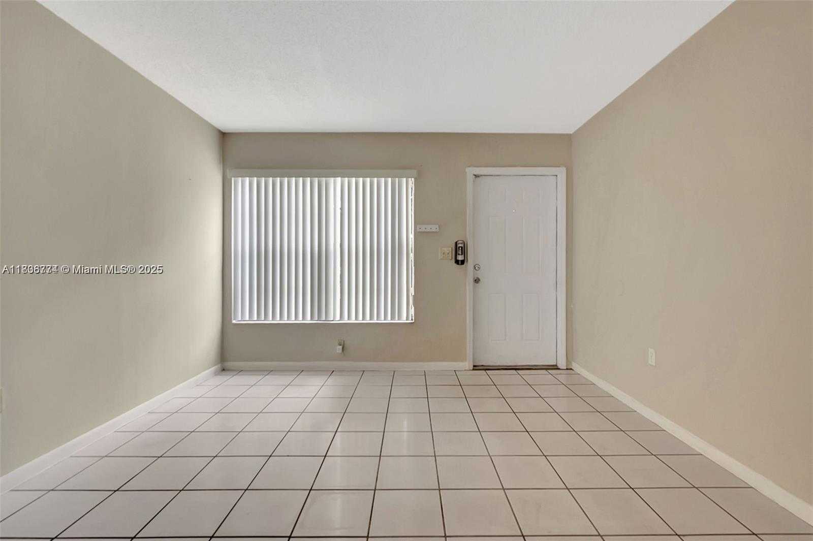 Small Image of 1604 NORTH EAST 151ST ST #1604, Miami Number 8