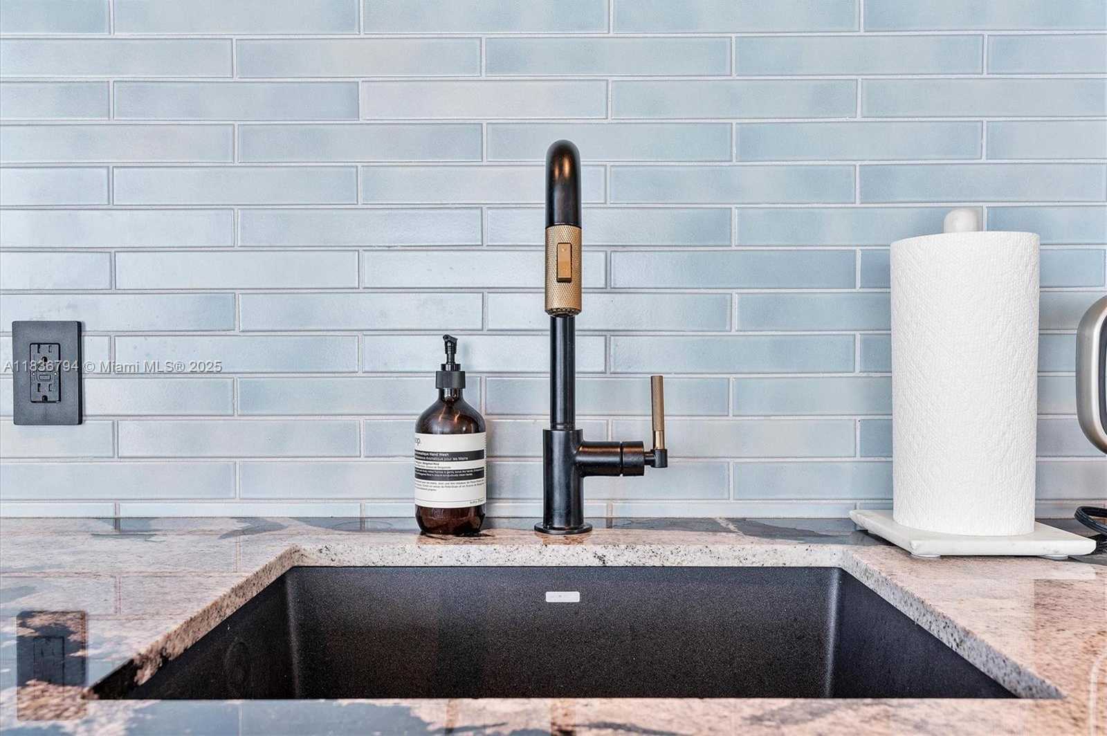 Small Image of 650 NORTH EAST 32ND ST #4708, Miami Number 13
