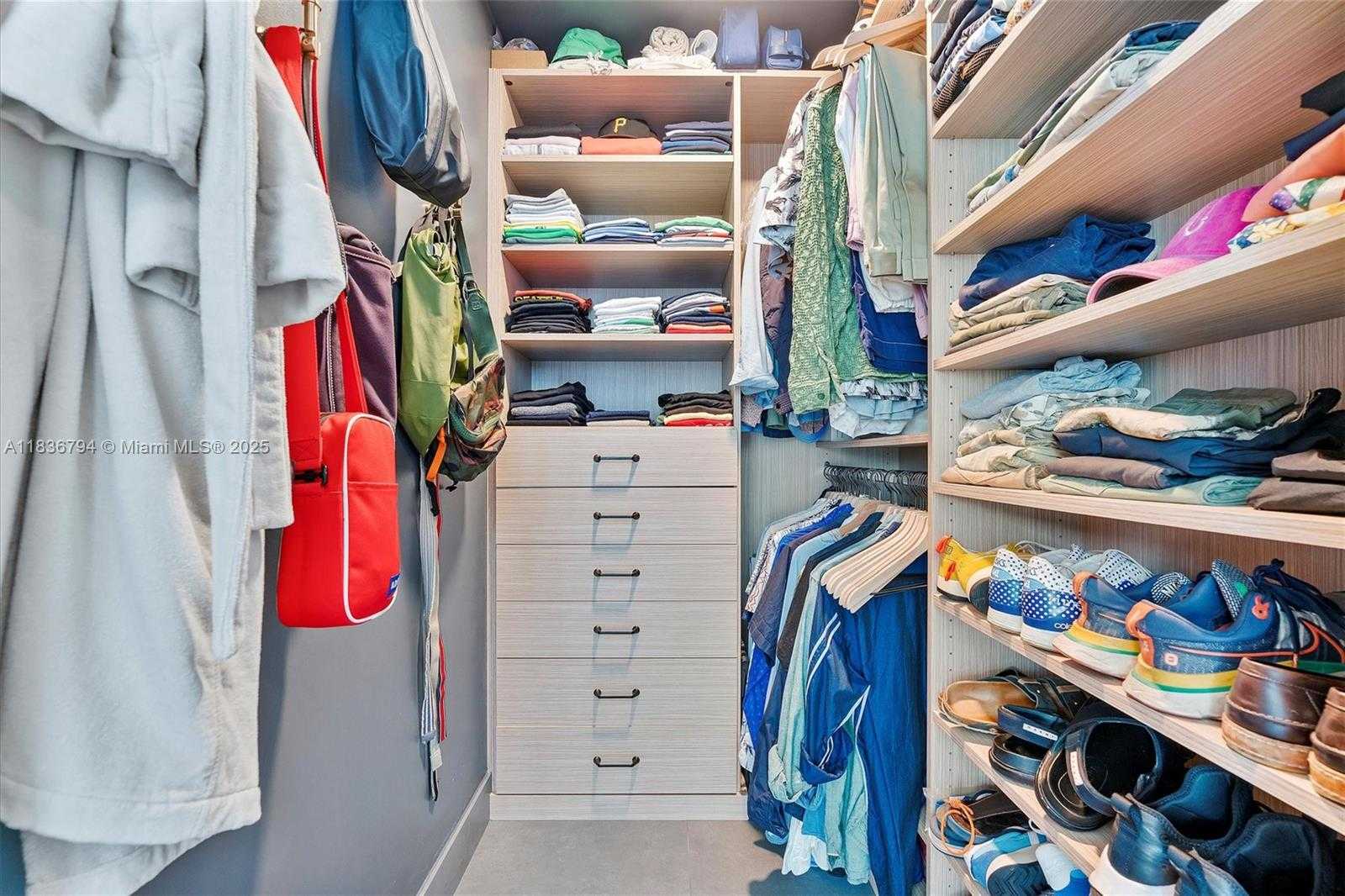 Small Image of 650 NORTH EAST 32ND ST #4708, Miami Number 26