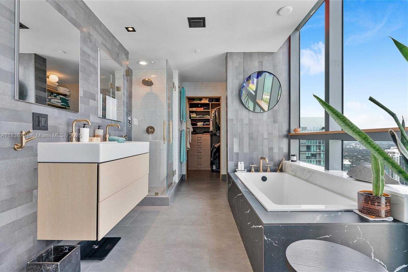 Small Image of 650 NORTH EAST 32ND ST #4708, Miami Number 29