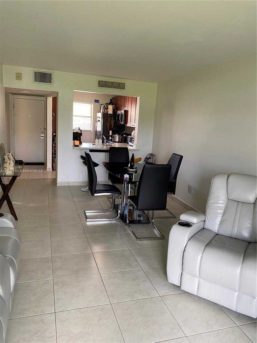 Small Image of 14935 SOUTH WEST 104TH ST #5-102, Miami Number 12