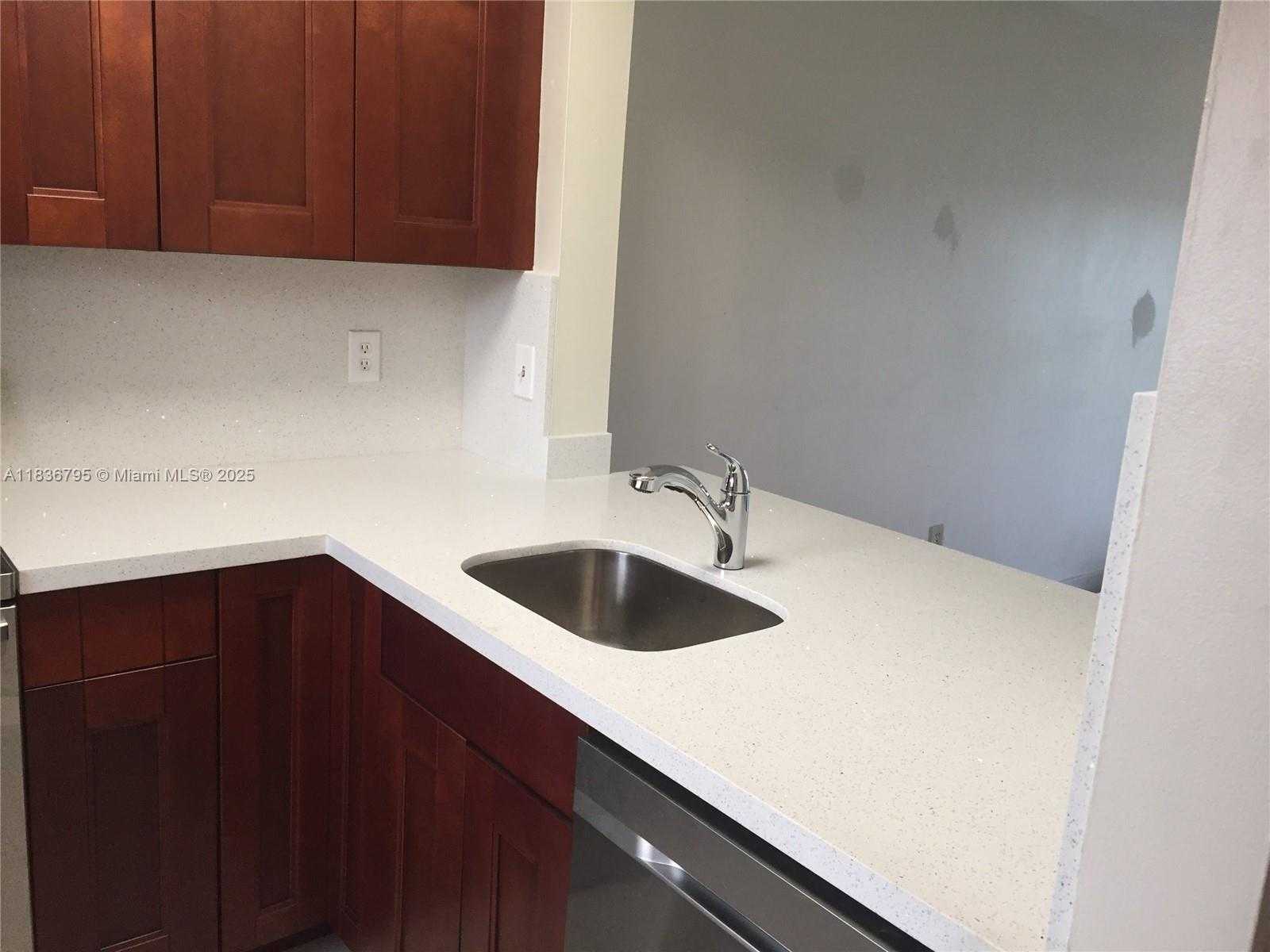 Small Image of 14935 SOUTH WEST 104TH ST #5-102, Miami Number 3