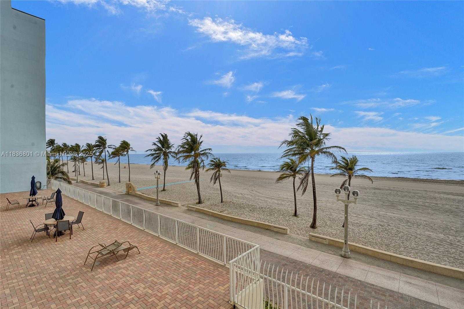 Small Image of 300 OREGON ST #201, Hollywood Number 18