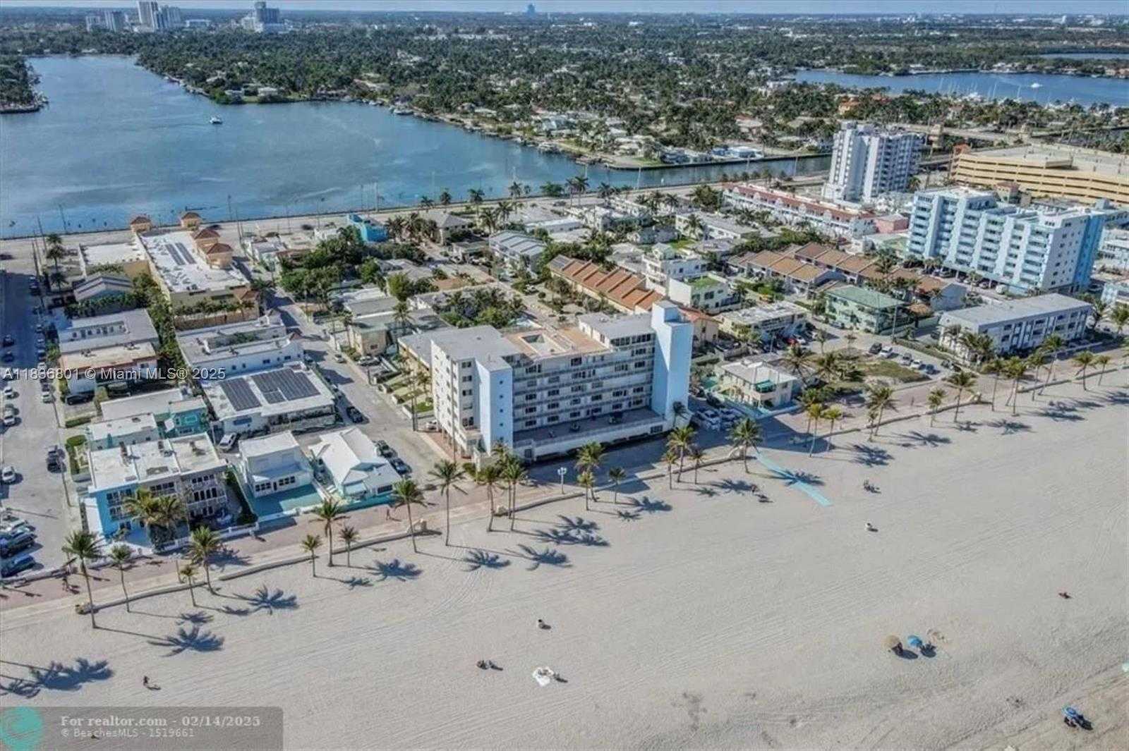 Small Image of 300 OREGON ST #201, Hollywood Number 20