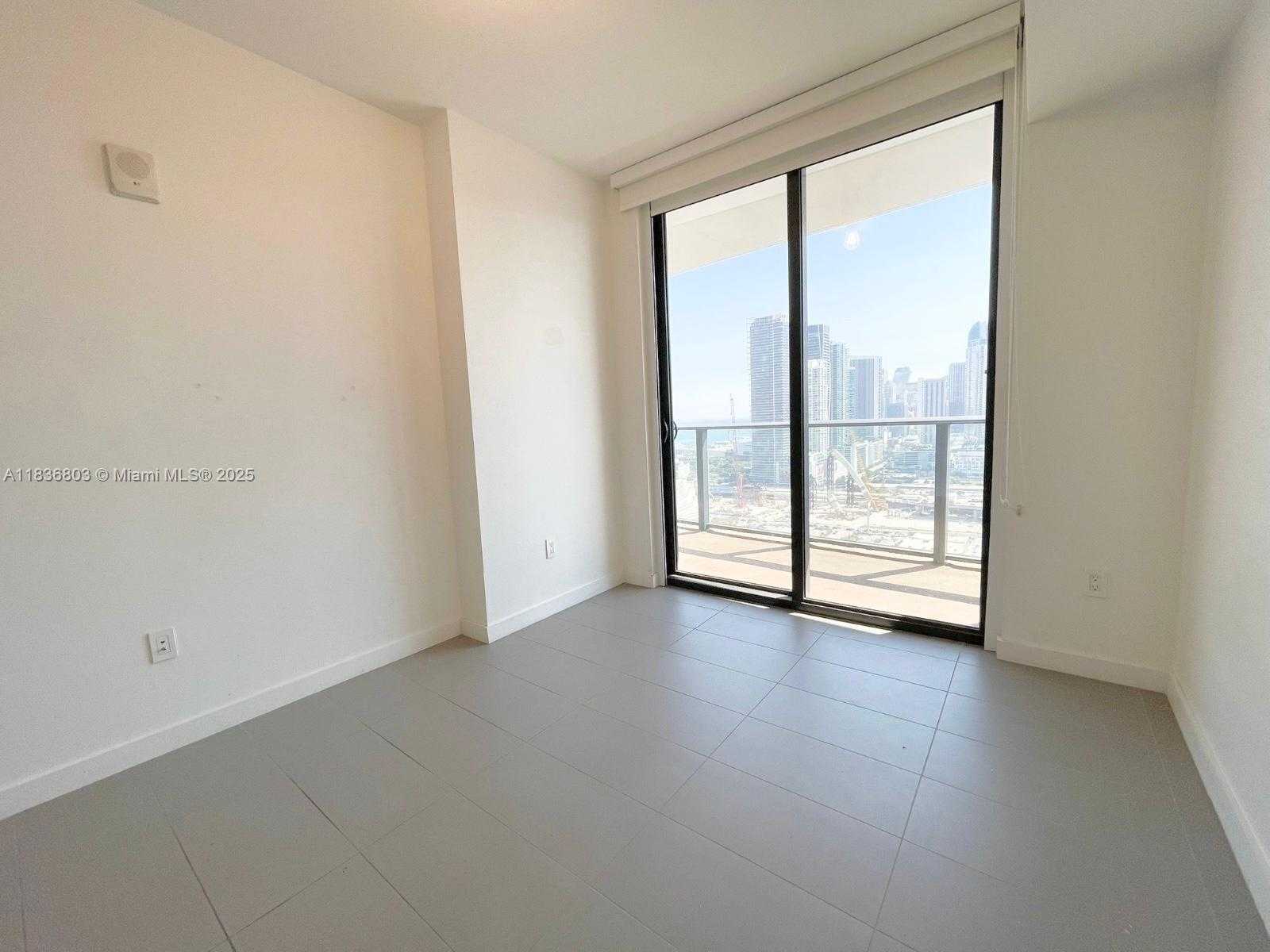 Small Image of 1600 NORTH EAST 1ST AVE #3107, Miami Number 16