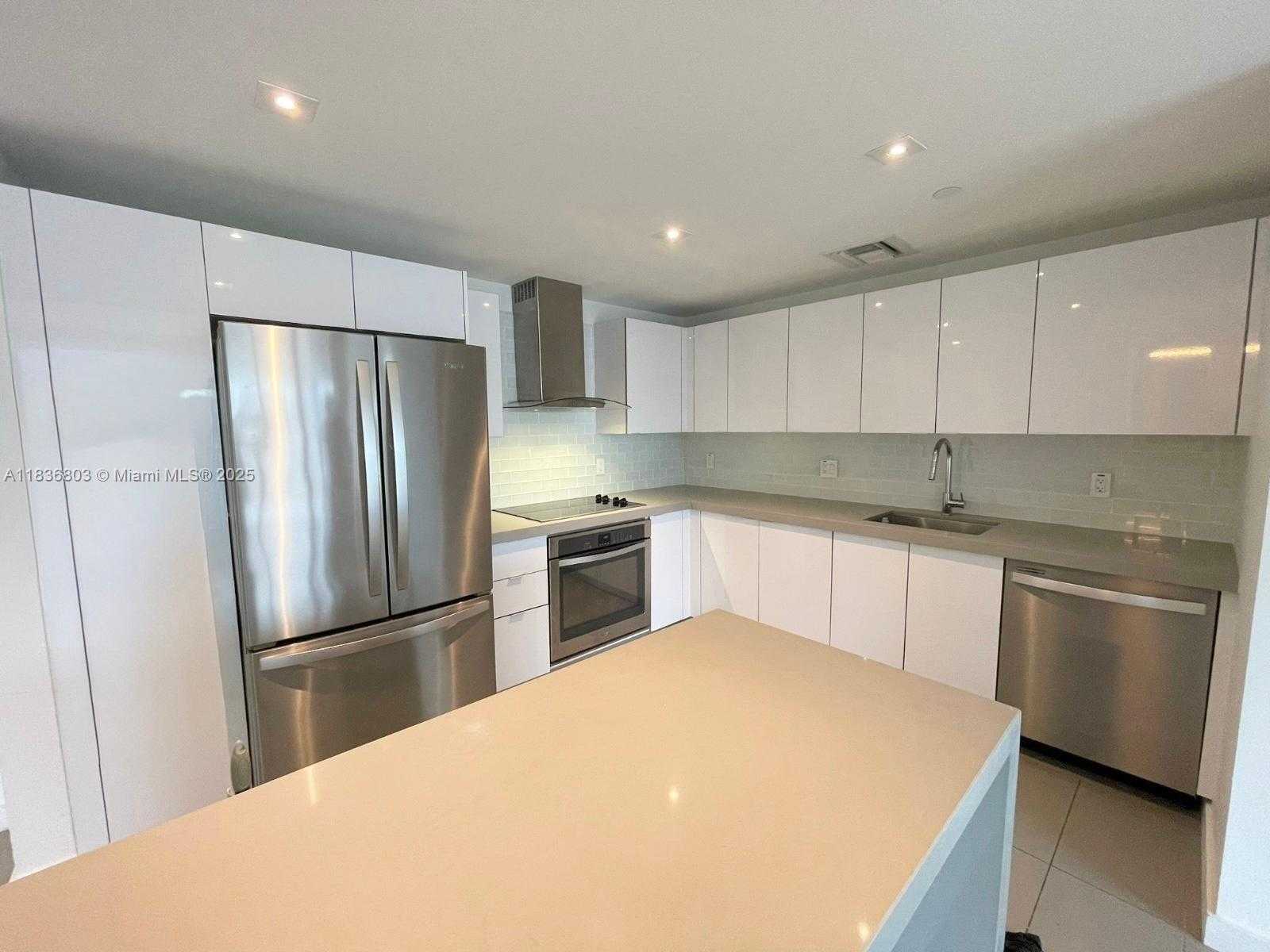 Small Image of 1600 NORTH EAST 1ST AVE #3107, Miami Number 3