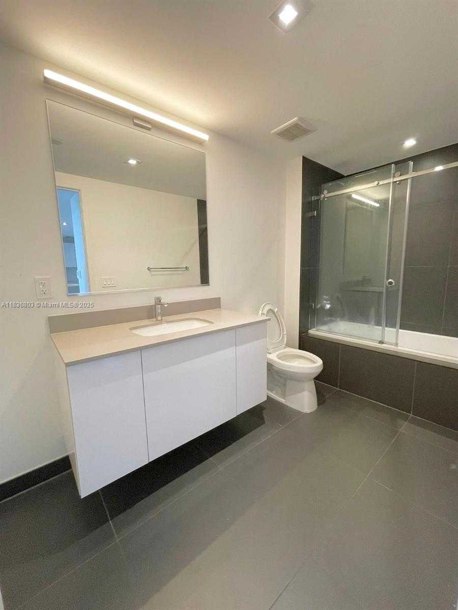 Small Image of 1600 NORTH EAST 1ST AVE #3107, Miami Number 7