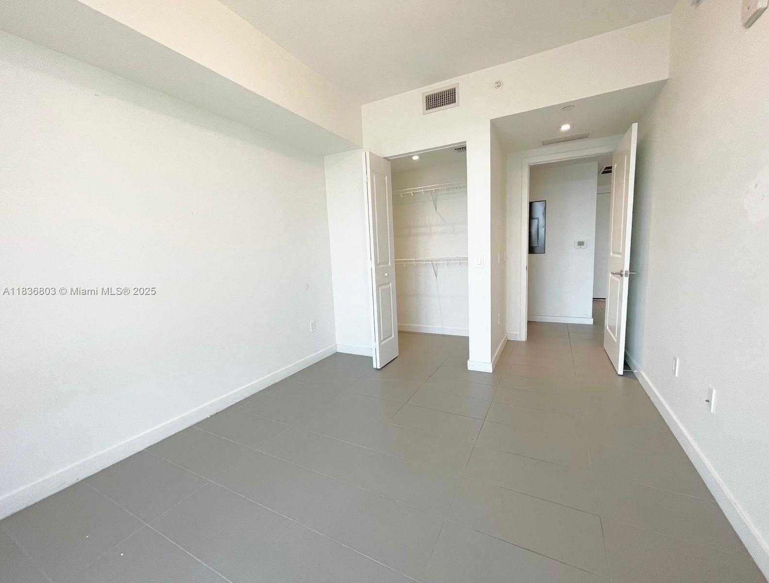 Small Image of 1600 NORTH EAST 1ST AVE #3107, Miami Number 9