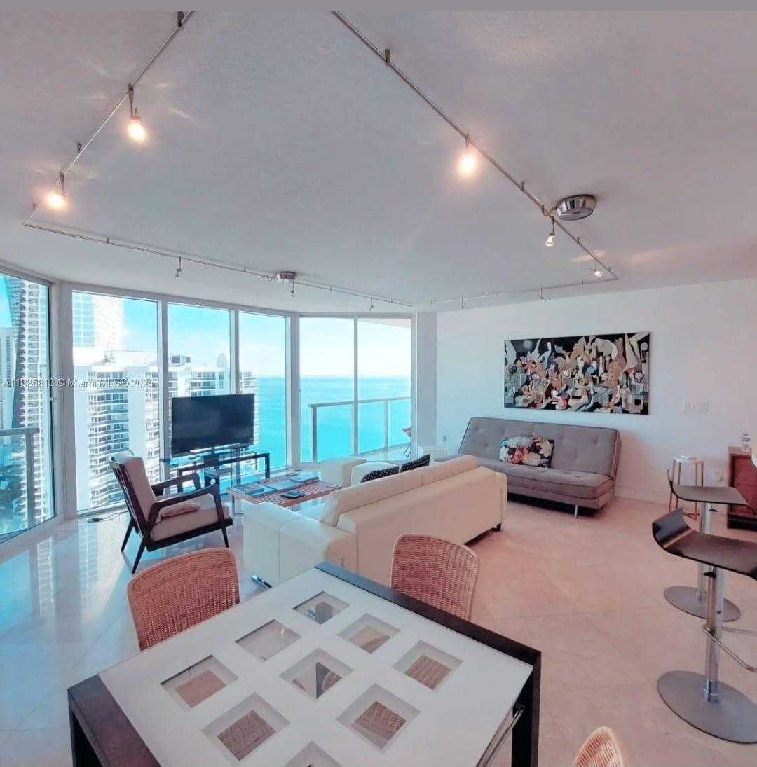 Small Image of 16699 COLLINS AVE #2807, Sunny Isles Beach Number 3