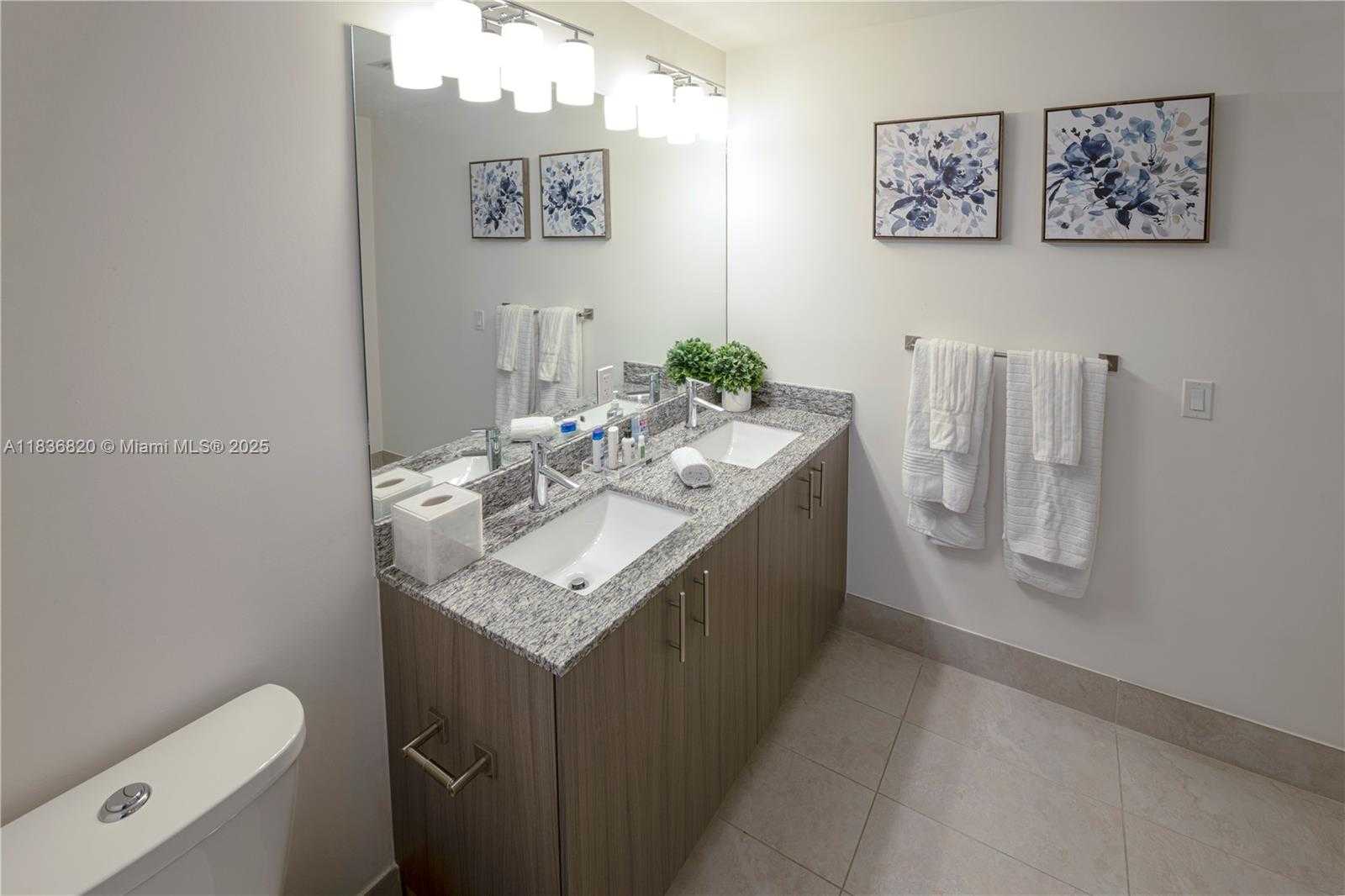 Small Image of 5350 NORTH WEST 84TH AVE #801, Doral Number 13