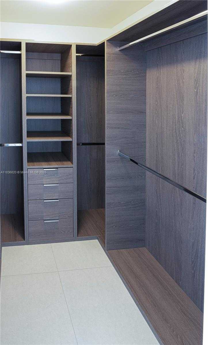 Small Image of 5350 NORTH WEST 84TH AVE #801, Doral Number 18