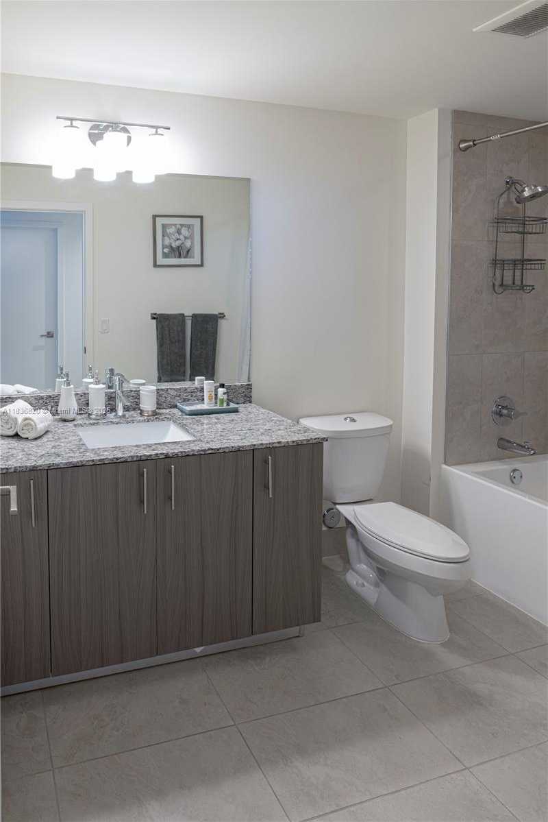 Small Image of 5350 NORTH WEST 84TH AVE #801, Doral Number 32