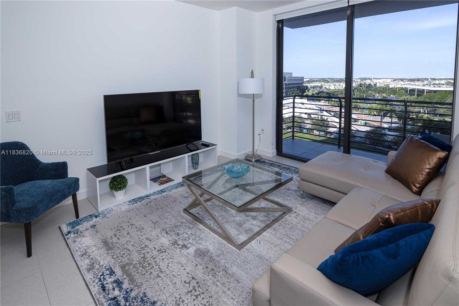 Small Image of 5350 NORTH WEST 84TH AVE #801, Doral Number 7