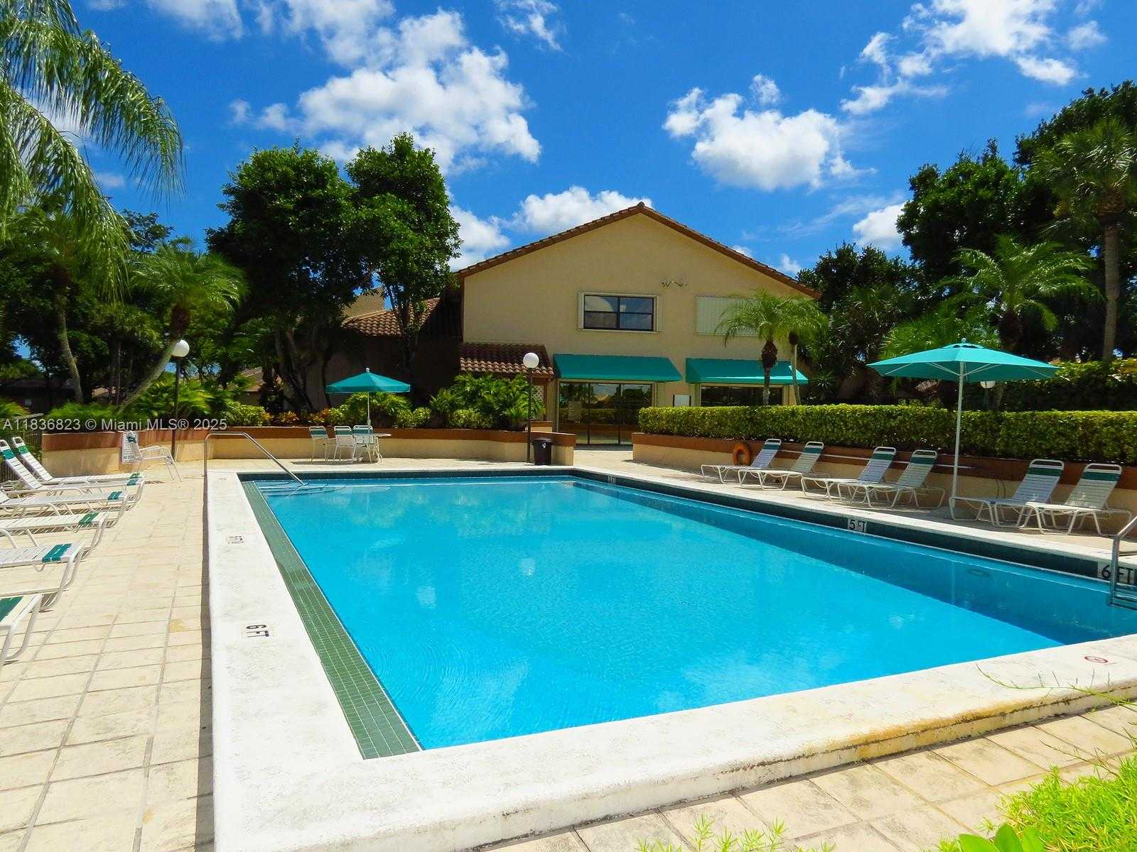 Small Image of 8567 SOUTH WEST 115TH PL #8567, Miami Number 30