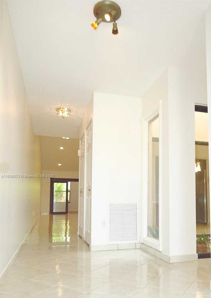 Small Image of 8567 SOUTH WEST 115TH PL #8567, Miami Number 5