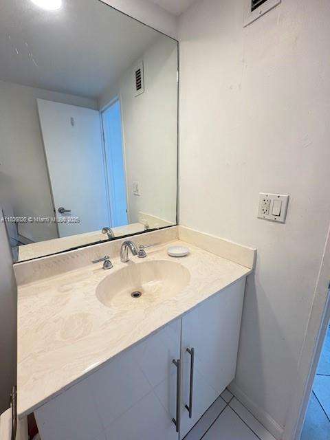 Small Image of 3001 SOUTH OCEAN DR #1039, Hollywood Number 12