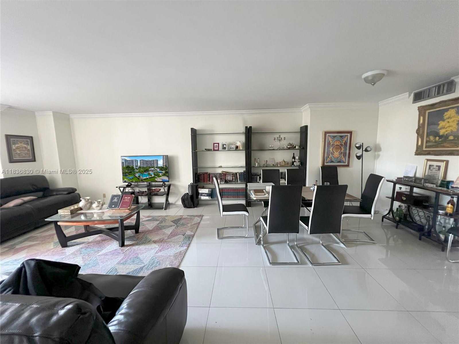 Small Image of 2500 PARKVIEW DR #616, Hallandale Beach Number 8