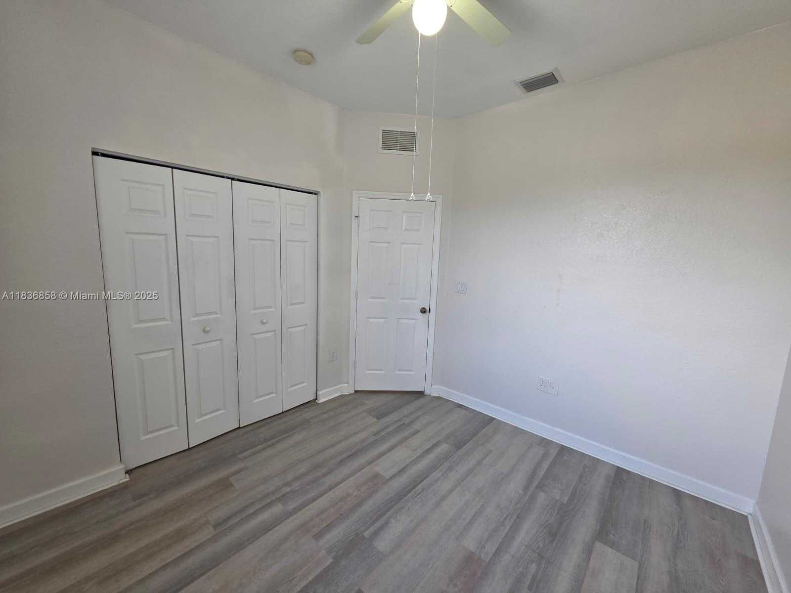 Small Image of 12822 SOUTH WEST 135TH ST #12822, Miami Number 13