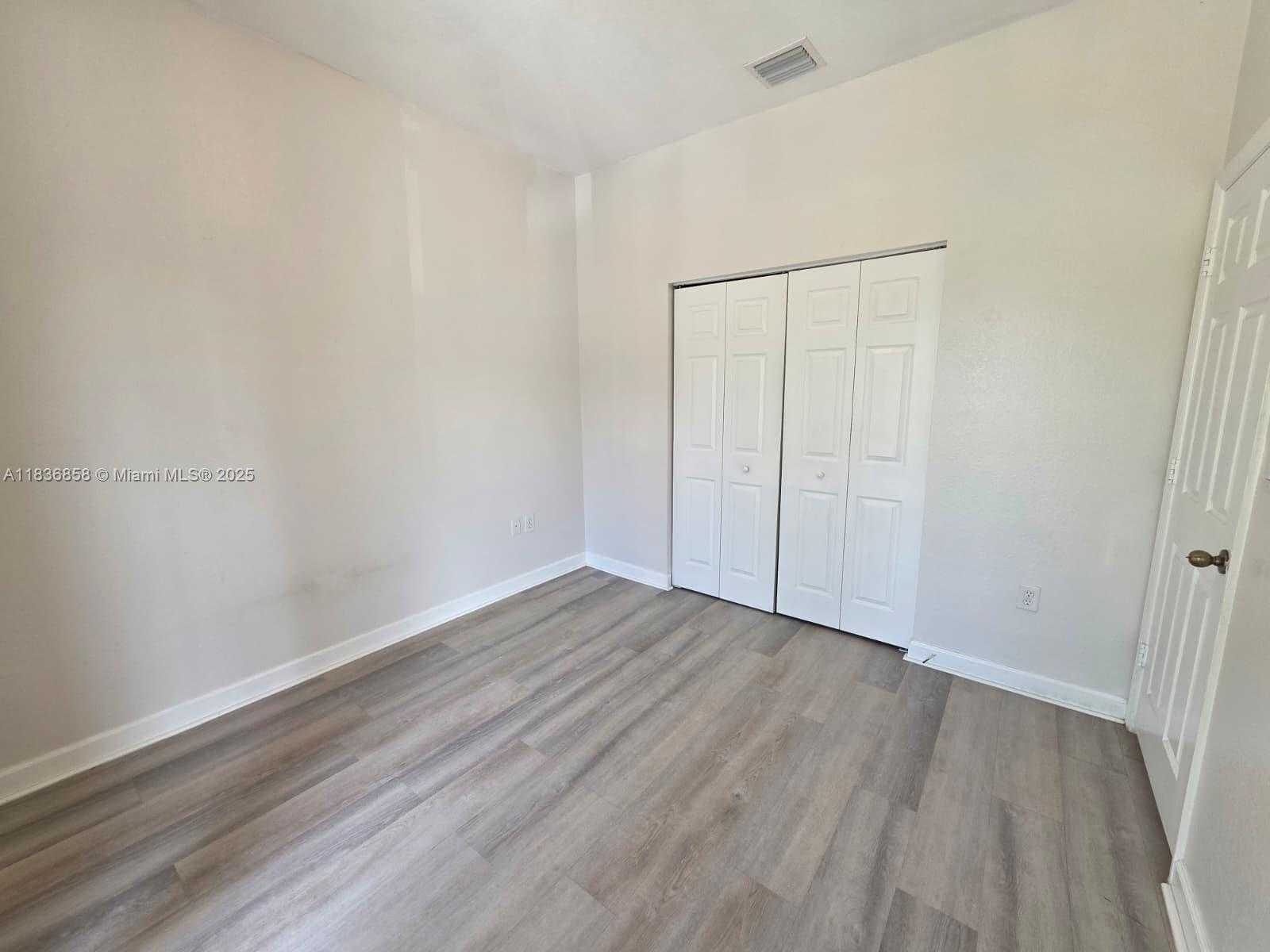 Small Image of 12822 SOUTH WEST 135TH ST #12822, Miami Number 17