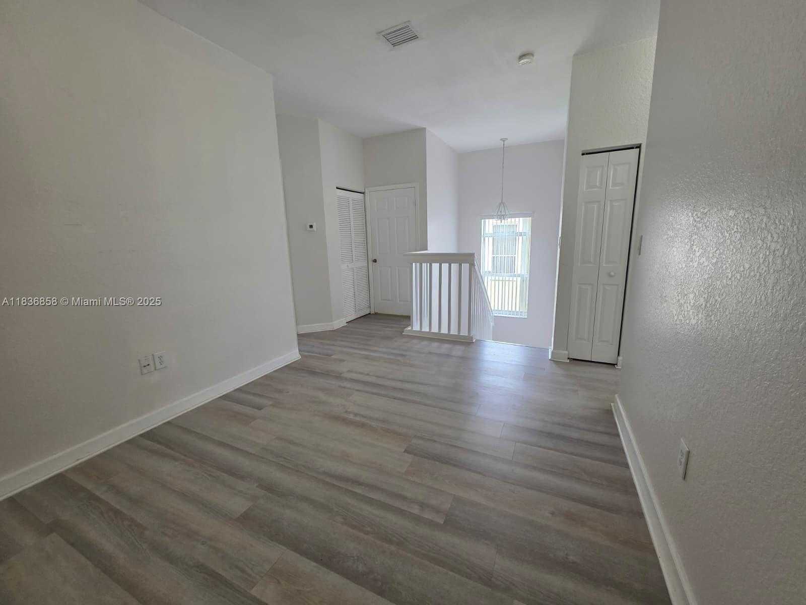 Small Image of 12822 SOUTH WEST 135TH ST #12822, Miami Number 19