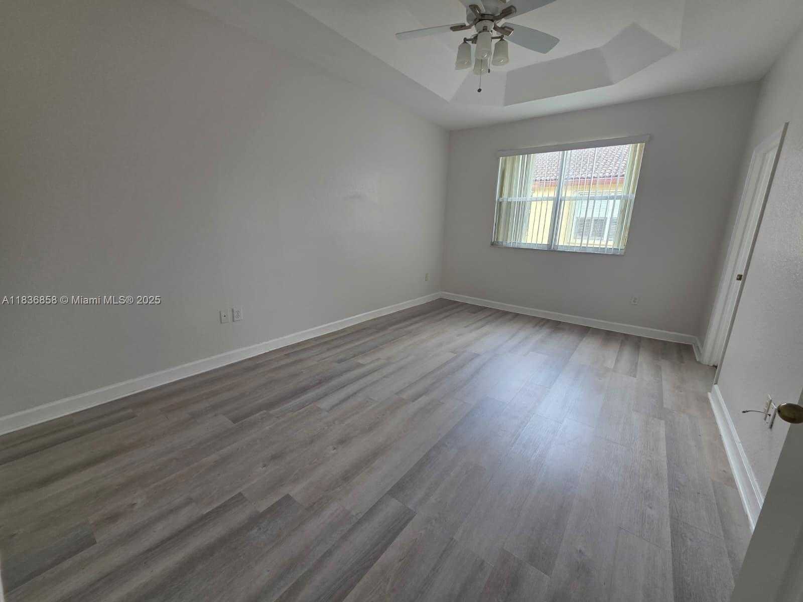 Small Image of 12822 SOUTH WEST 135TH ST #12822, Miami Number 8