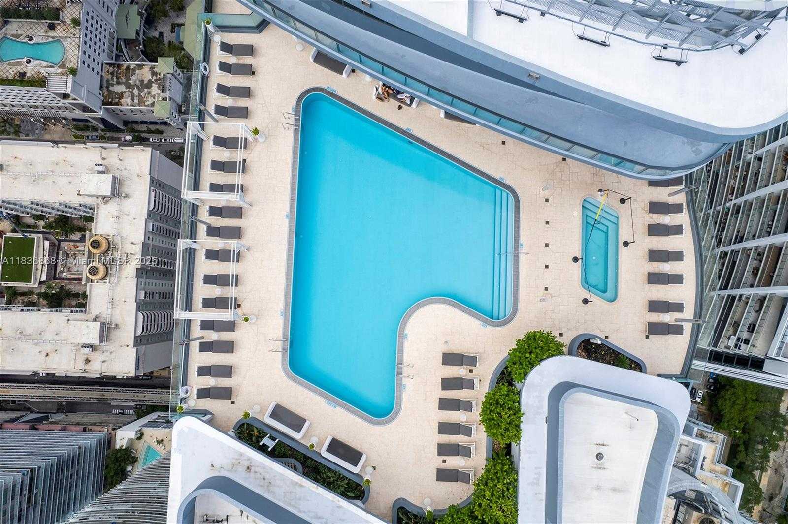 Small Image of 1000 BRICKELL PLZ #PH5307, Miami Number 17