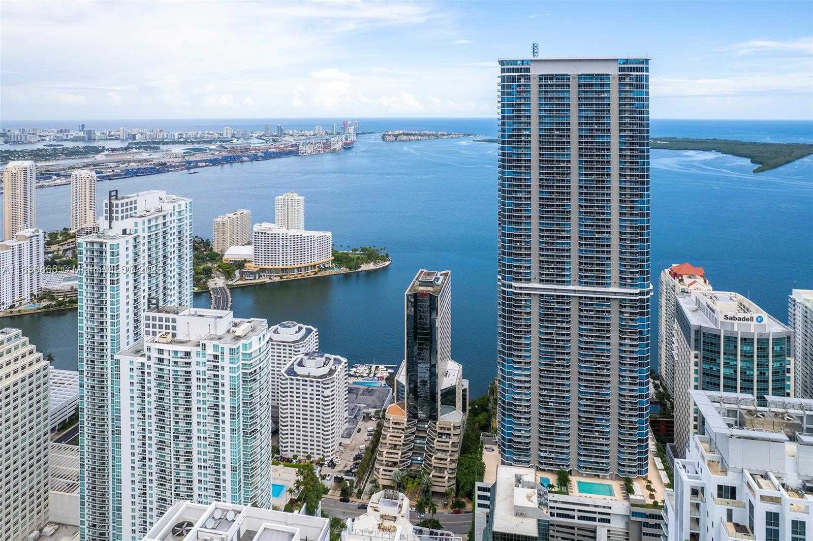 Small Image of 1000 BRICKELL PLZ #PH5307, Miami Number 18
