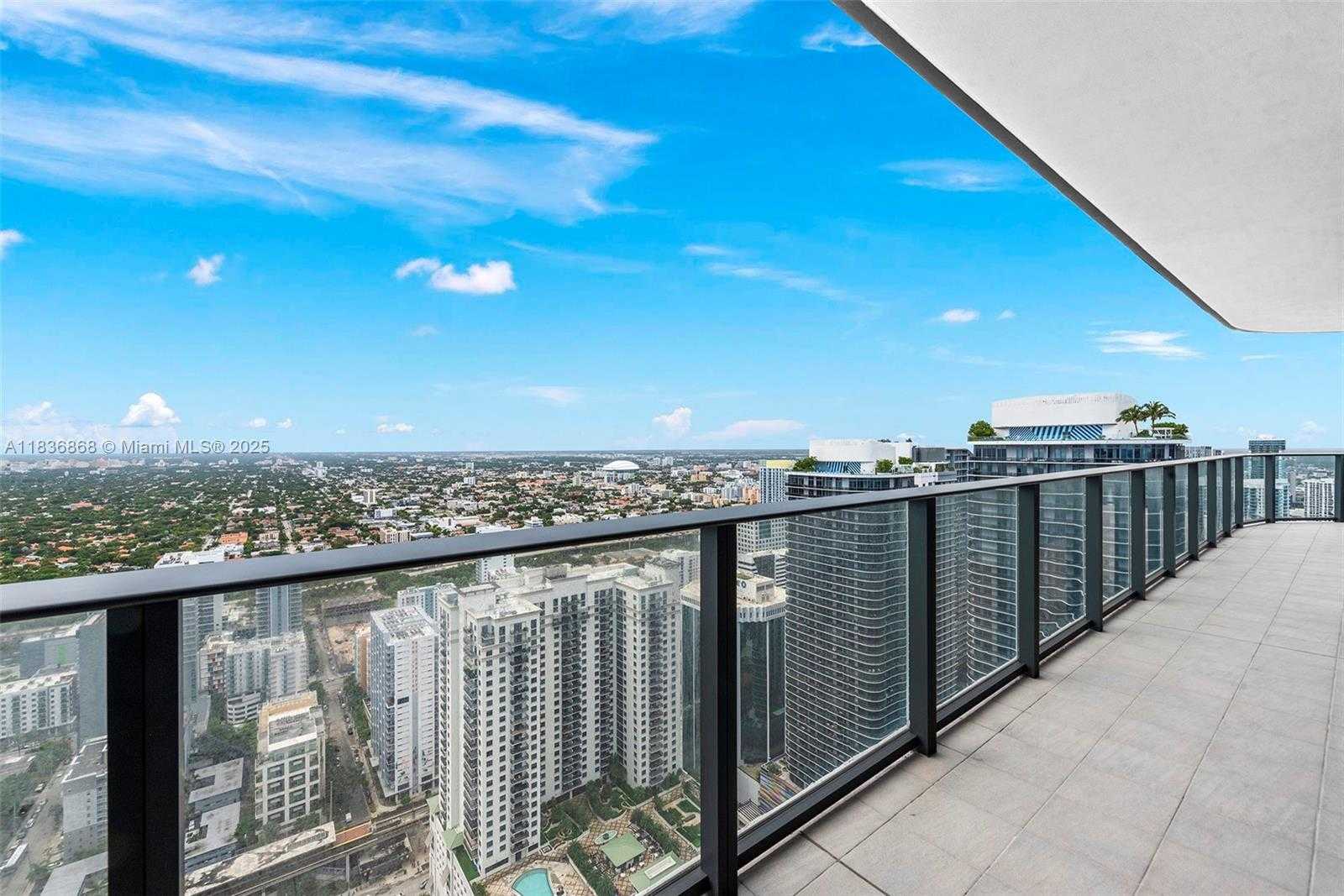Small Image of 1000 BRICKELL PLZ #PH5307, Miami Number 25