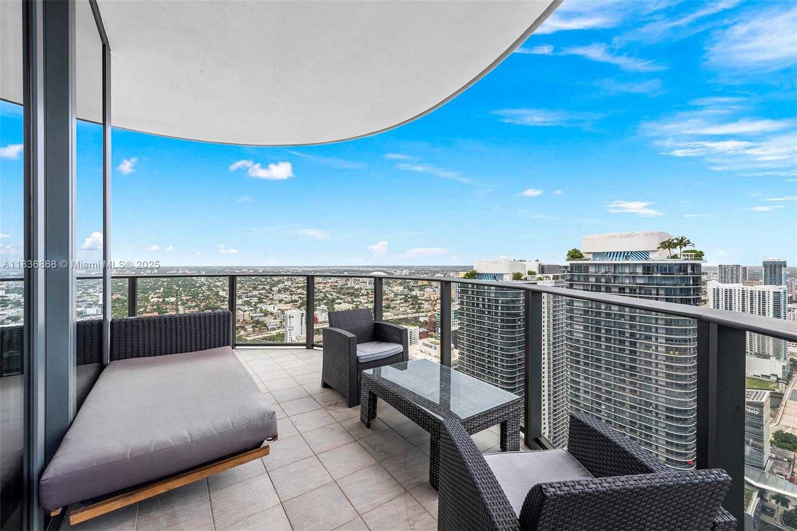 Small Image of 1000 BRICKELL PLZ #PH5307, Miami Number 29