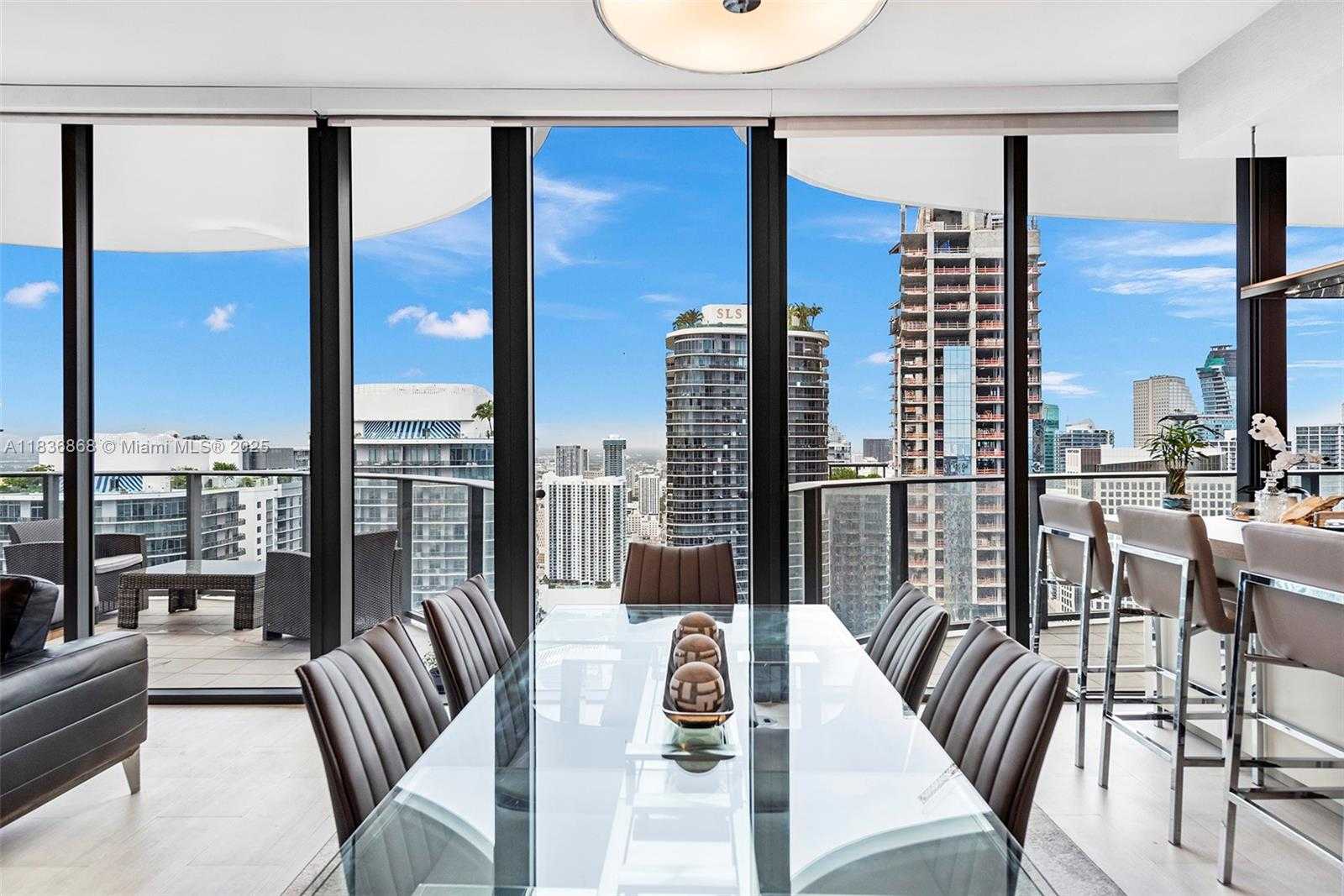 Small Image of 1000 BRICKELL PLZ #PH5307, Miami Number 46
