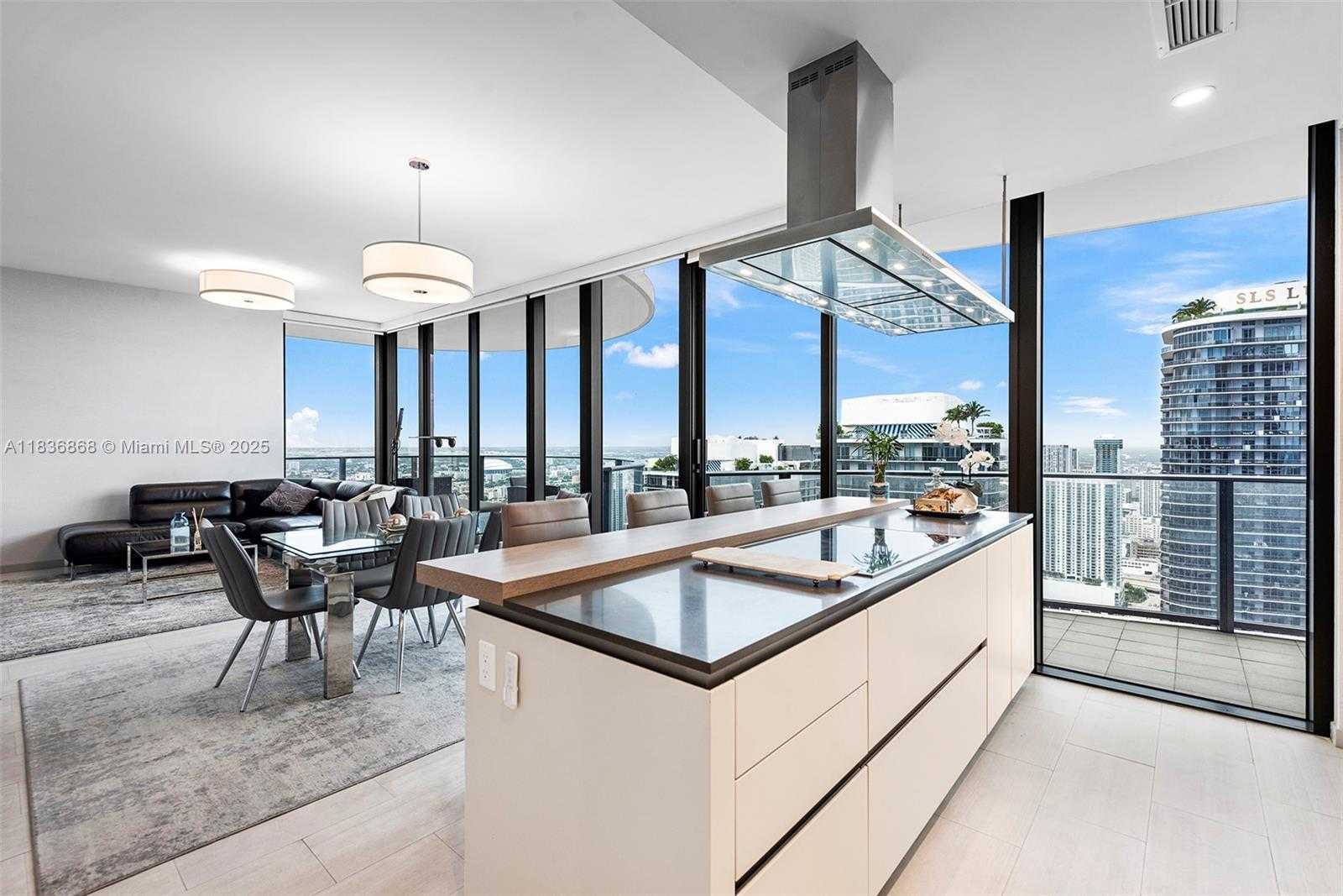 Small Image of 1000 BRICKELL PLZ #PH5307, Miami Number 47