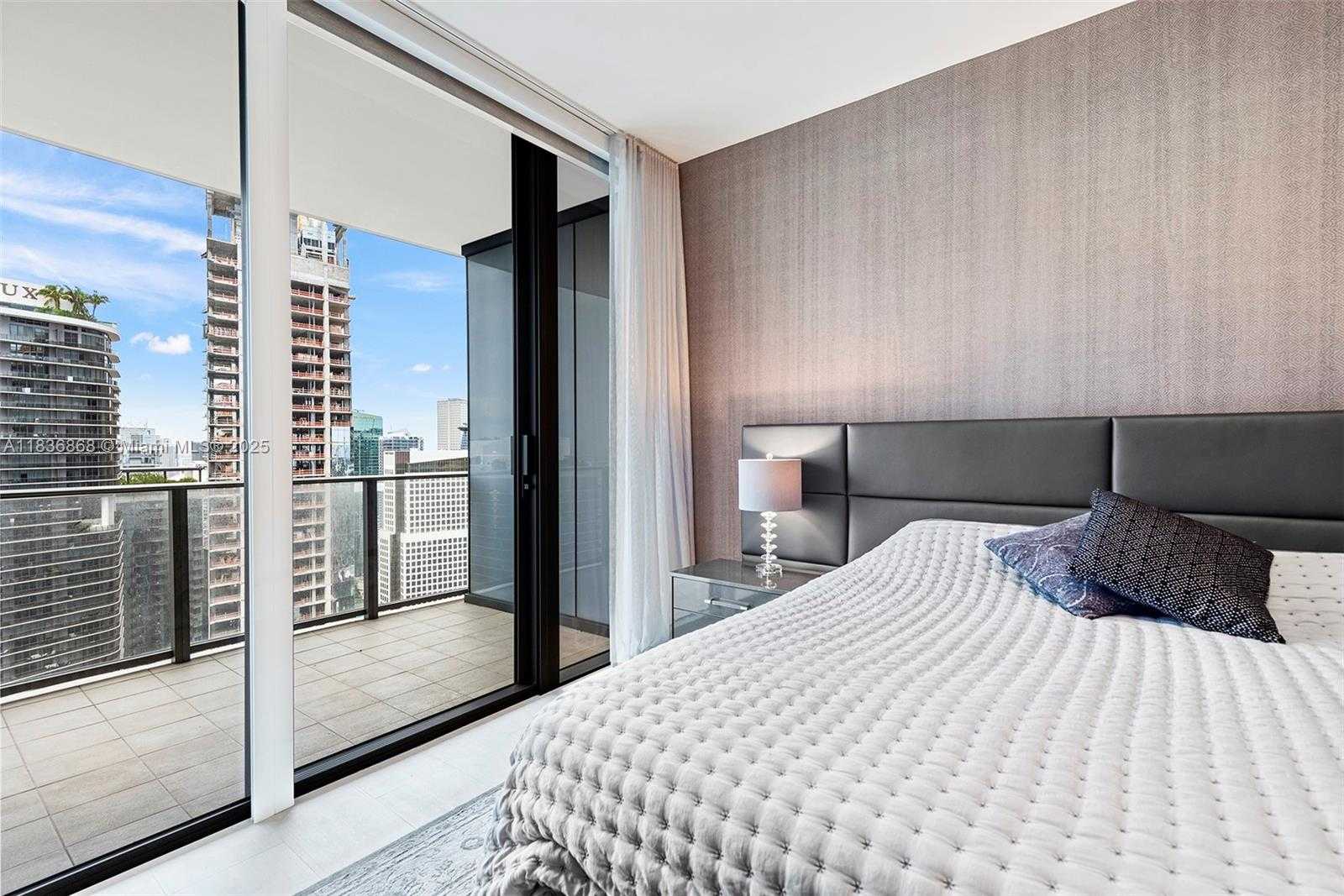 Small Image of 1000 BRICKELL PLZ #PH5307, Miami Number 53