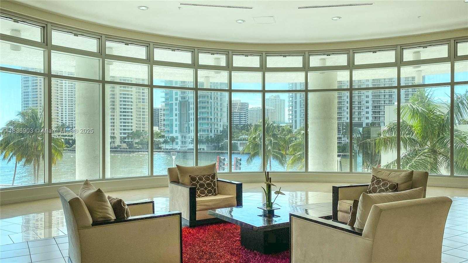 Small Image of 300 SOUTH BISCAYNE BLVD #T-2814, Miami Number 23