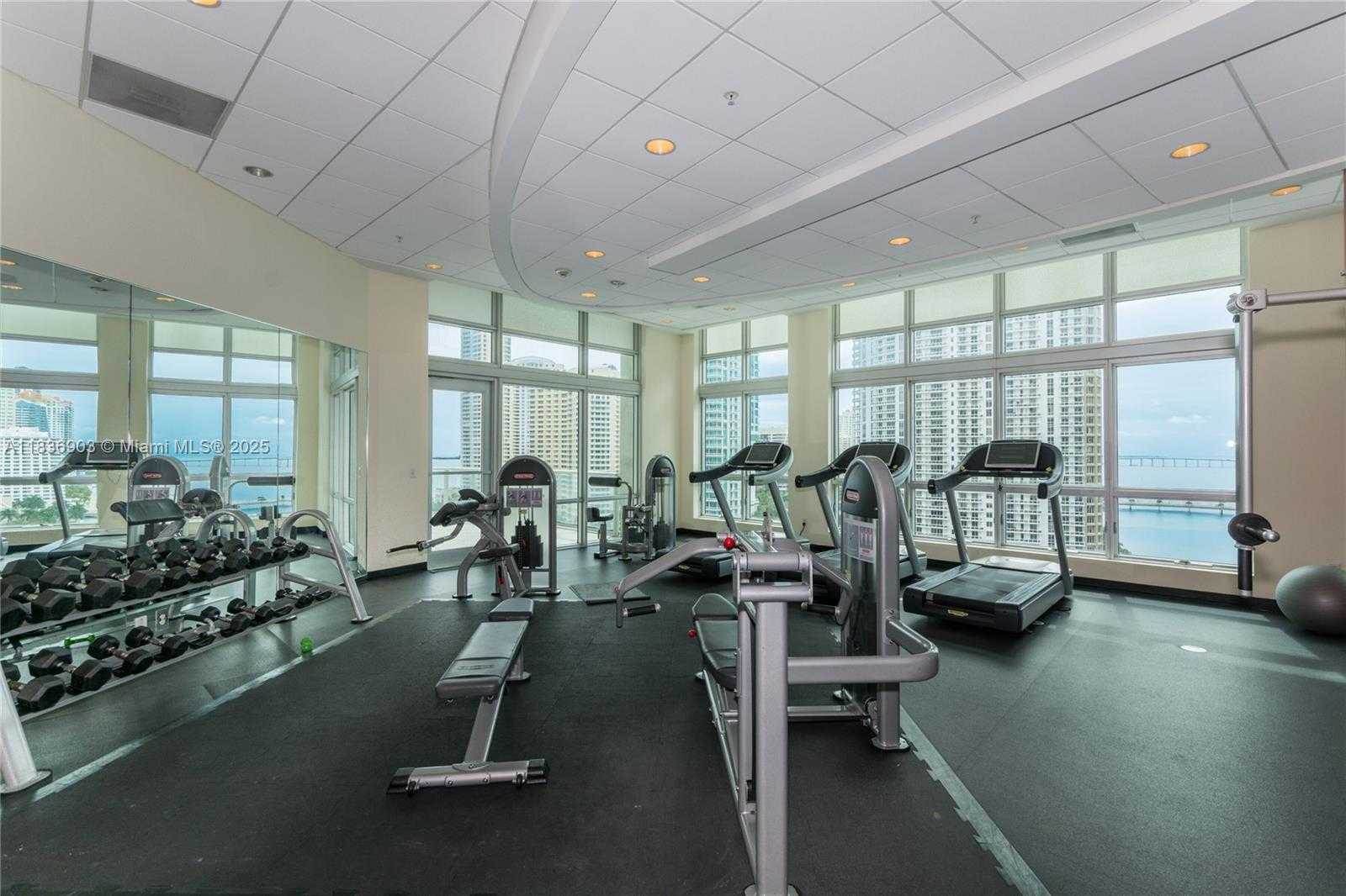 Small Image of 300 SOUTH BISCAYNE BLVD #T-2814, Miami Number 25