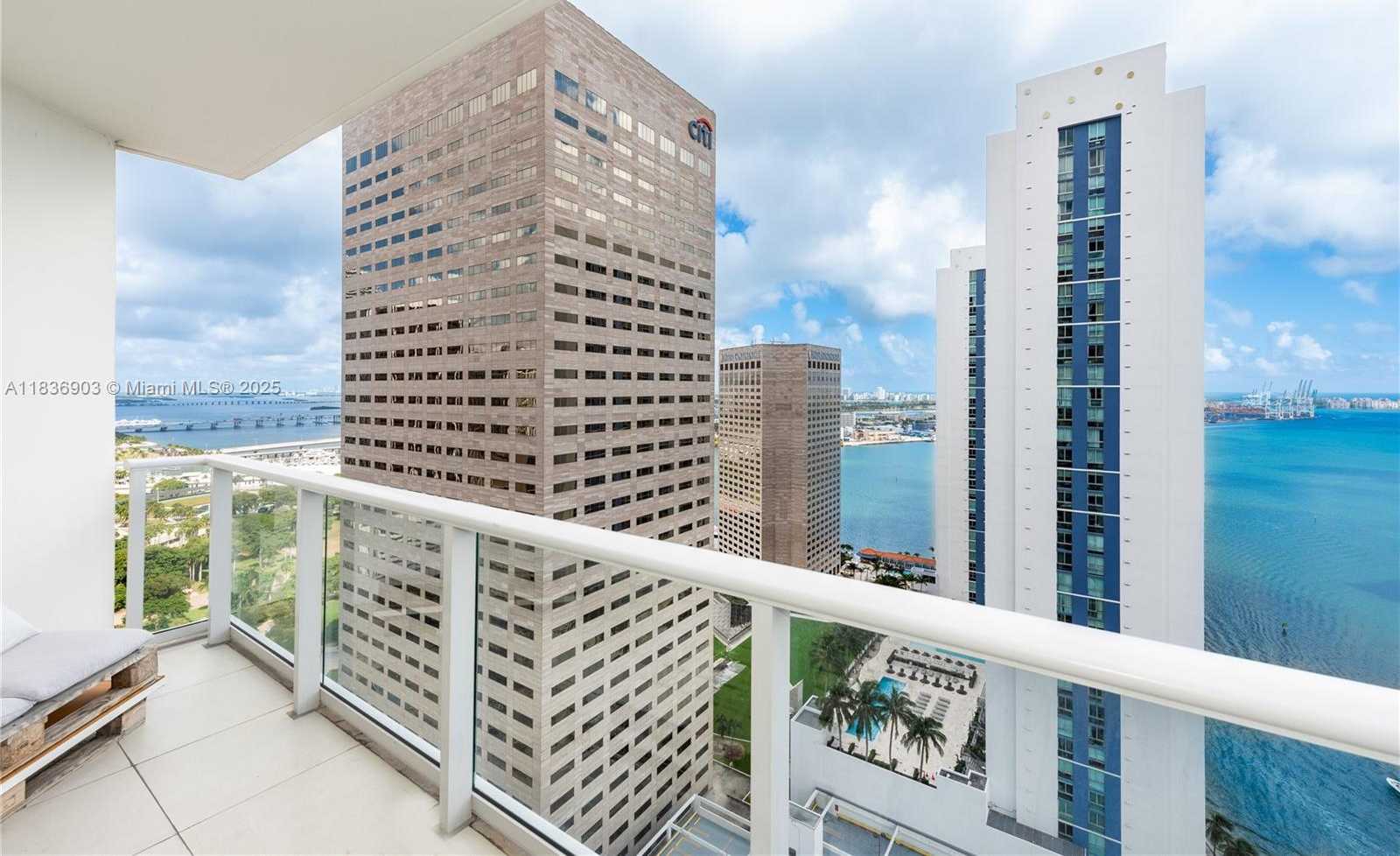 Small Image of 300 SOUTH BISCAYNE BLVD #T-2814, Miami Number 5