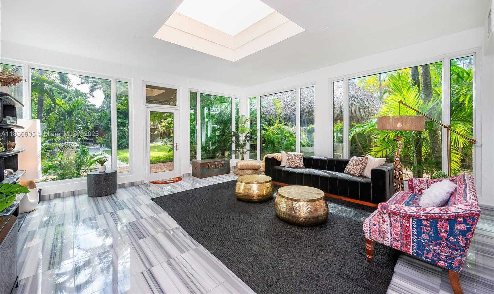 Small Image of 781 NORTH EAST 75TH ST, Miami Number 12